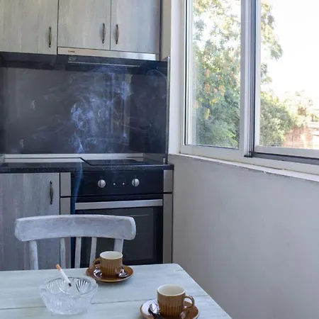 Midtown Place Doris 1 With Garage شقة *