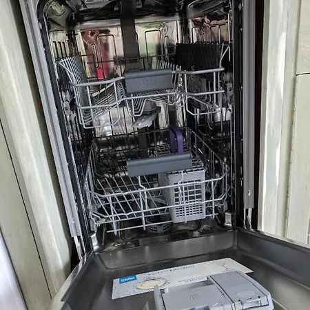 Midtown Place Doris 1 With Garage شقة *