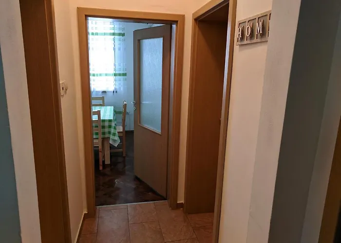 Midtown Place Doris 1 With Garage