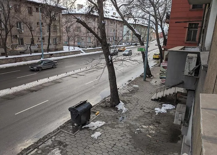 Midtown Place Doris 1 With Garage *